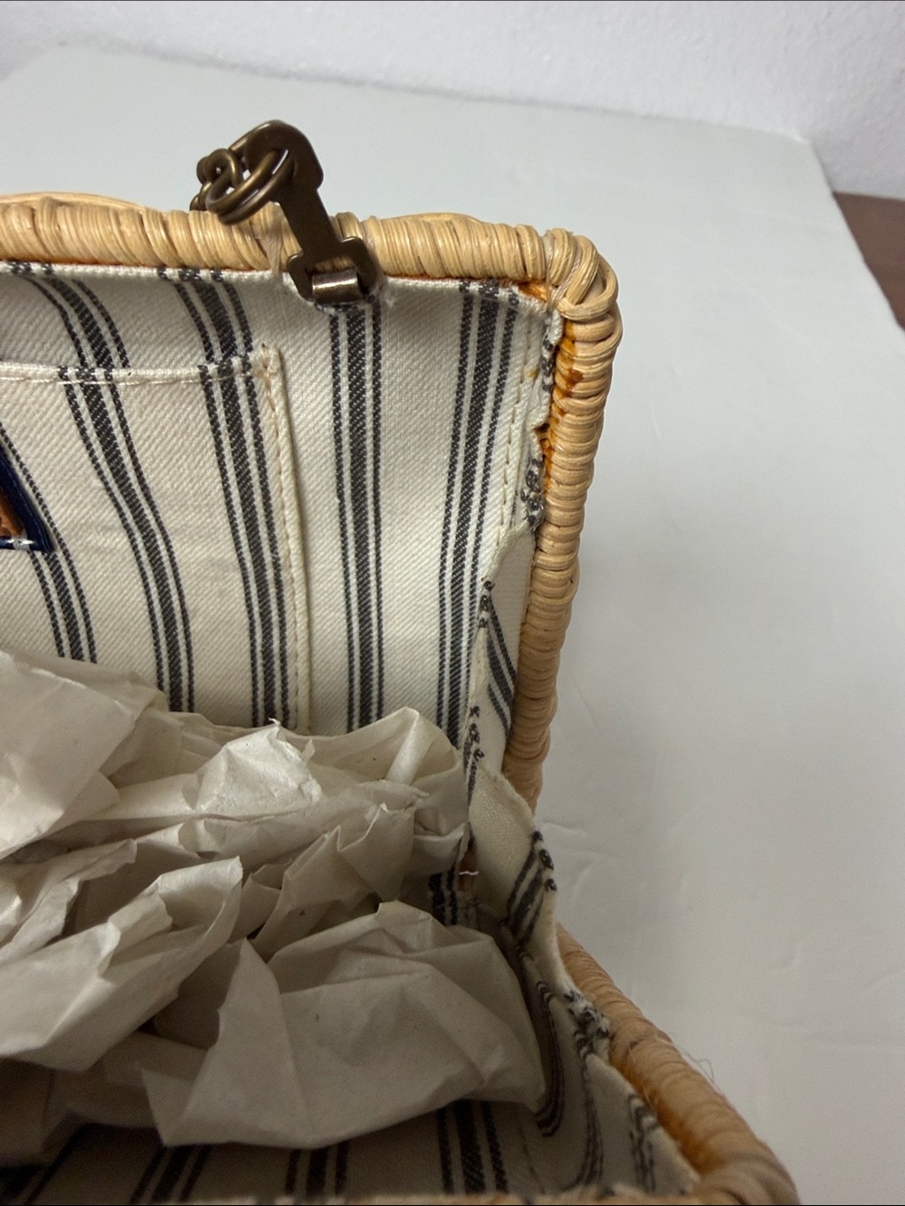 J Crew Wicker Crossbody /Clutch Bag Tan Leather Trim NWT - Picture 7 of 10